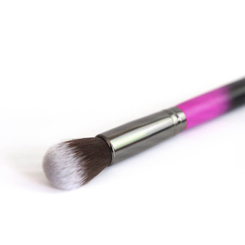 R14 Mini Domed Kabuki Brush